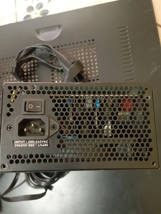 Sursă aqiris 550W 80 PLUS bronze