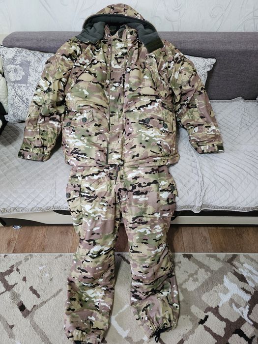 Продам костюмы зимние