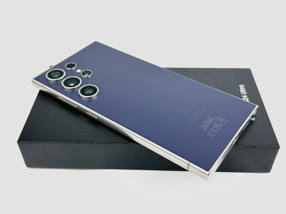 Samsung Galaxy S24 Ultra 5G 256GB 12RAM Violet Перфектен! Гаранция!