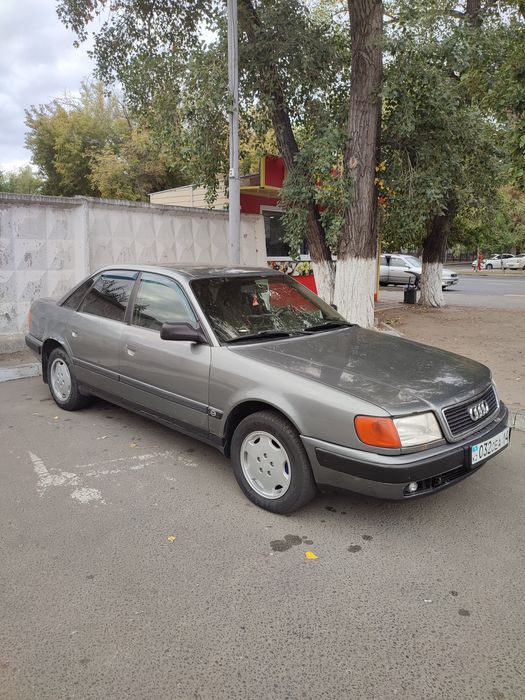 Продам audi 100 c4