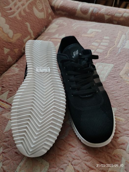 Кроссовки летние 50р