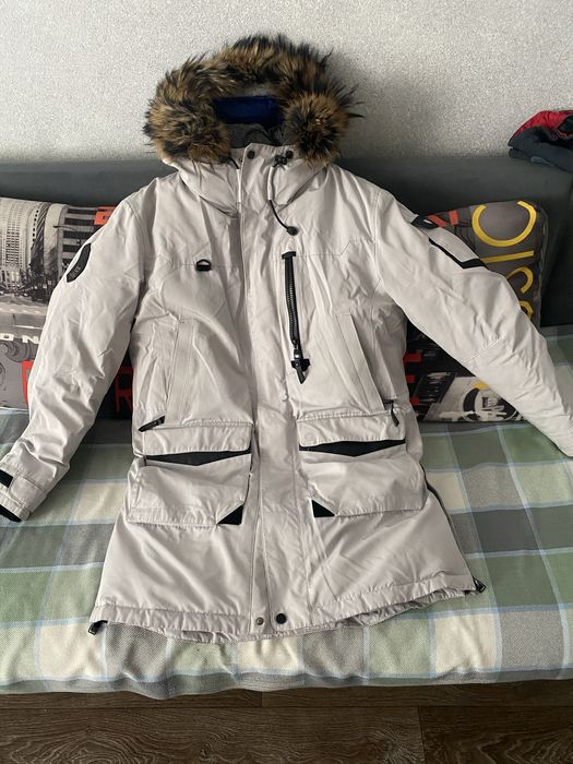 Продам зимнюю куртку парку мужскую
