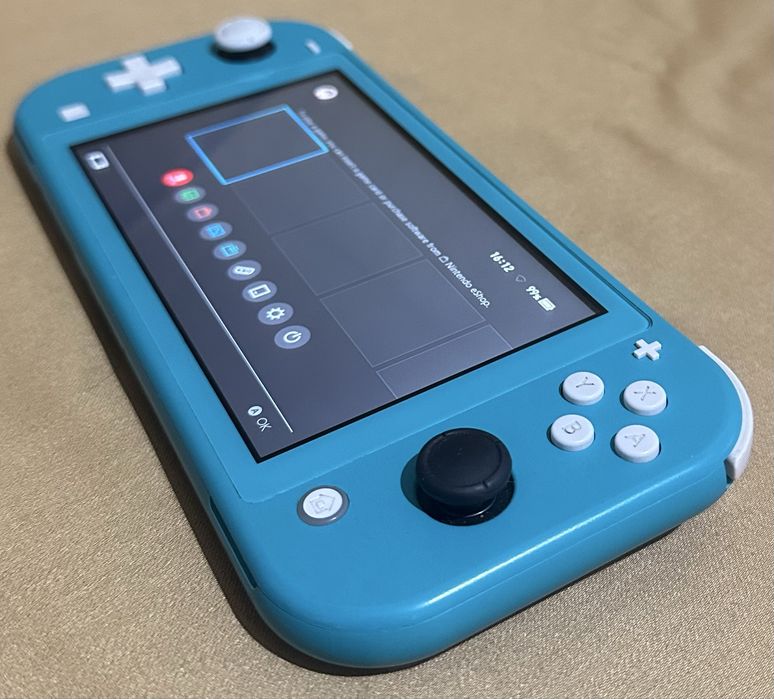 Super pret! Nintendo Switch Lite ! Compactă, Rapidă, Perfectă pentru Gaming Oriunde