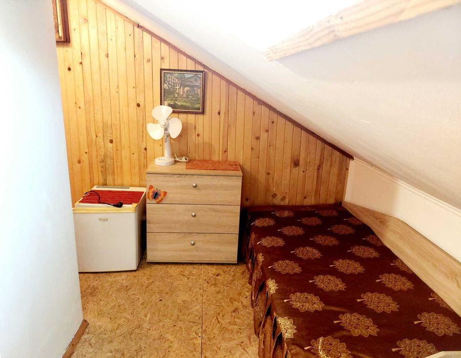 Дава се под наем Ателие в Плевен, 9-ти квартал - 20 кв.м за 40.8 € - Снимка #8