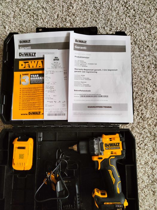 Винтоверт De Walt  DCD 800