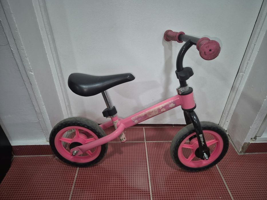 Bicicleta  roz copii