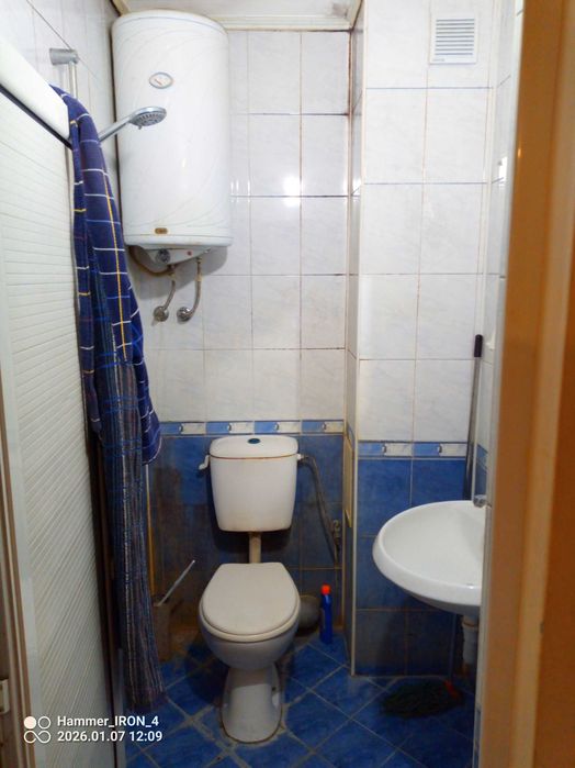 Дава се под наем Двустаен апартамент в Ямбол, Център - 33 кв.м за 49.47 € - Снимка #2