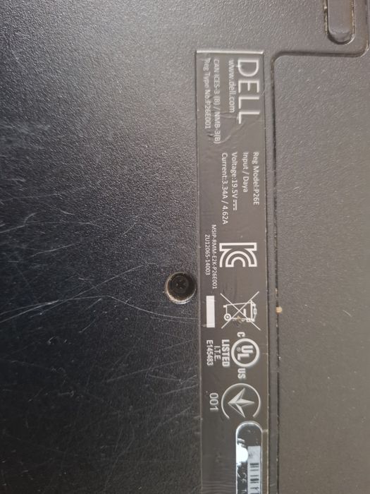 Laptop Dell inspiron 17 P26E