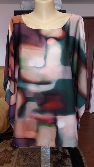 Tunica pentru plaja și nu numai