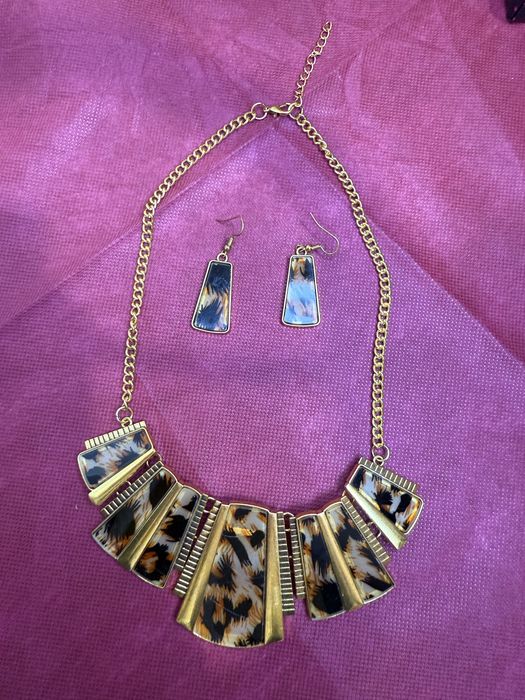 Гердани,гривни и обеци ръчна изработка по избор