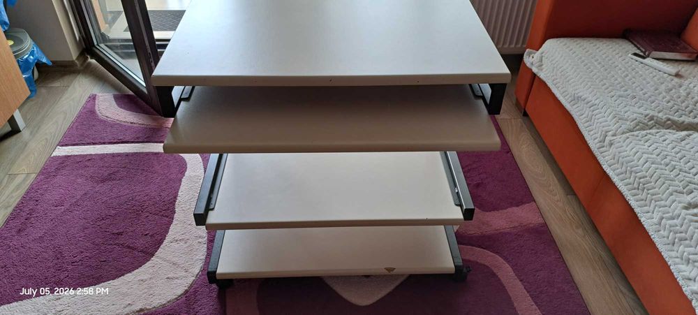 Birou cu cadru din otel cu masa pentru tastatura 80x60x80