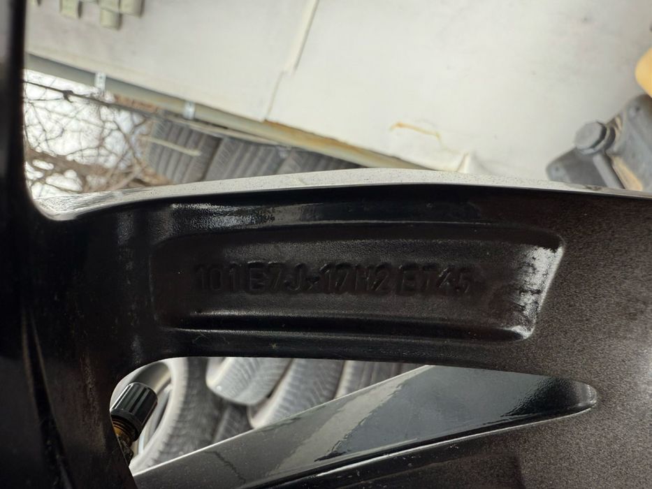 Оргинални джанти 17 цола Toyota