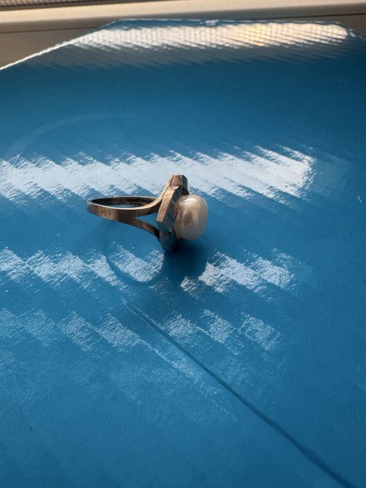 Продаю кольца серебряные