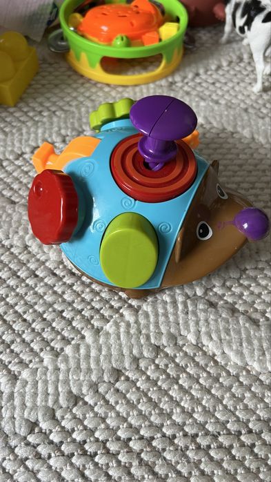 Продам развивающие игрушки