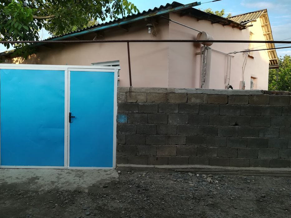 Продаётся дом!..