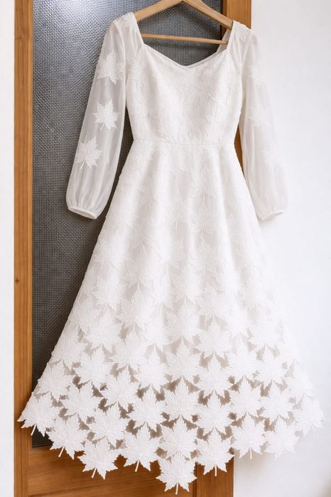 Rochie dantela,70 lei