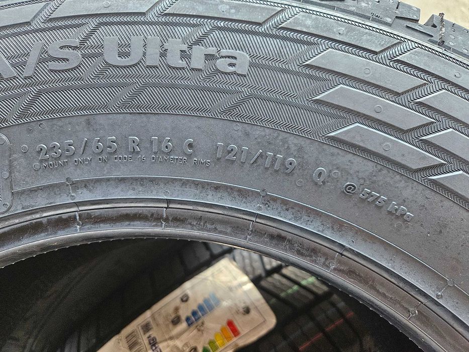 АКЦИЯ бусови гуми 235/65R16C Continental A/S Ultra 121Q 10PR 321лвсДДС