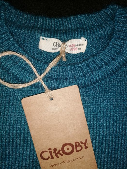 Пуловери Armany Junior и Chikoby за момче 2 год.