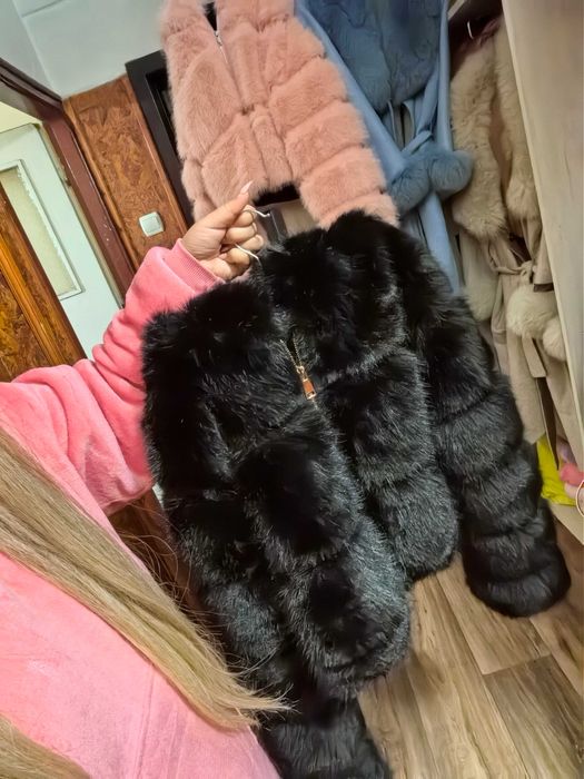 Дамско пухкаво палто