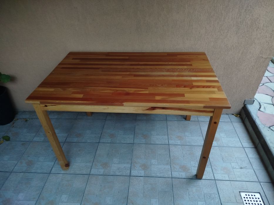 Masa  lemn +scaune 4 solide