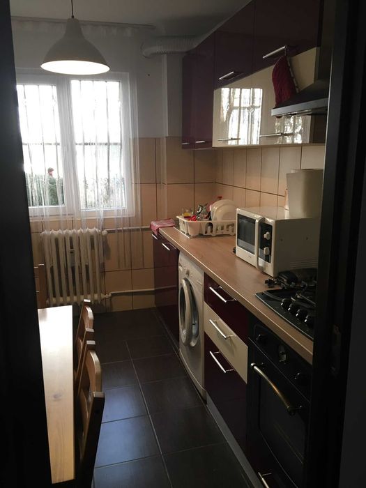 Vand Apartament 2 camere Cina