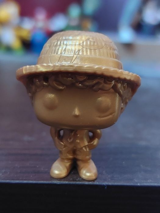 Kinder Joy One Piece Златен Luffy фигурка