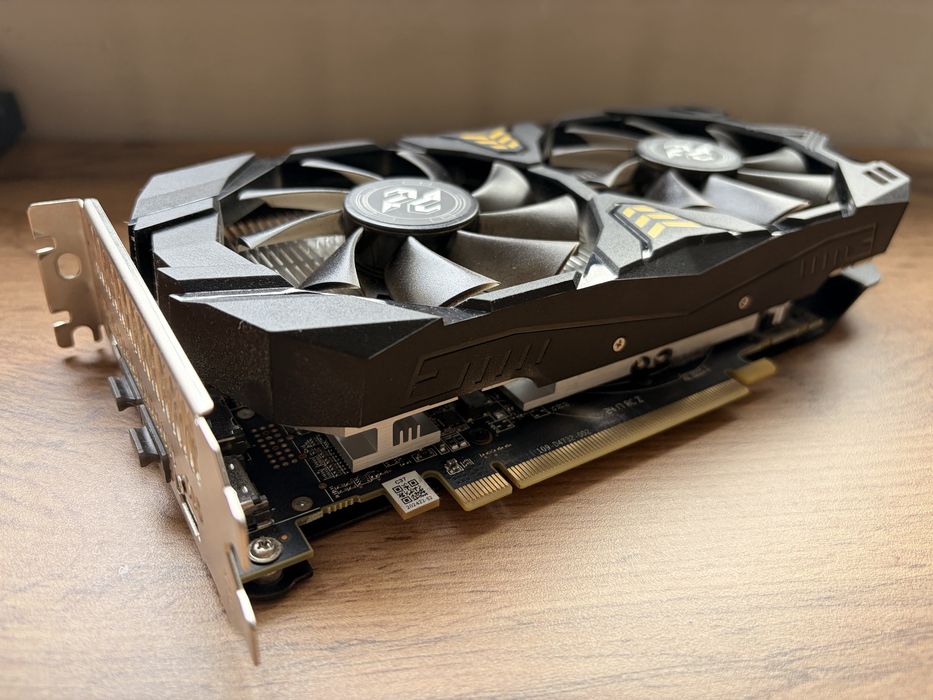 RX580 8gb 256bit видеокарта