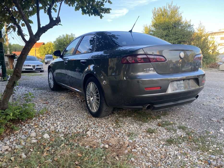 Alfa Romeo 2.4 JTD на части