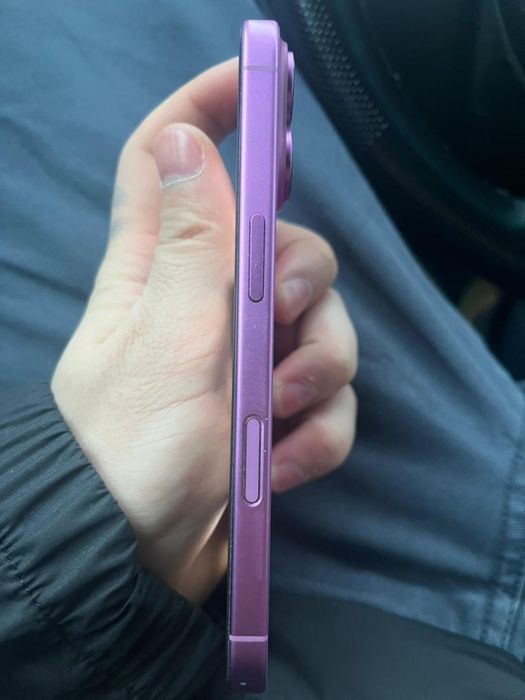 Продаеься айфон 16