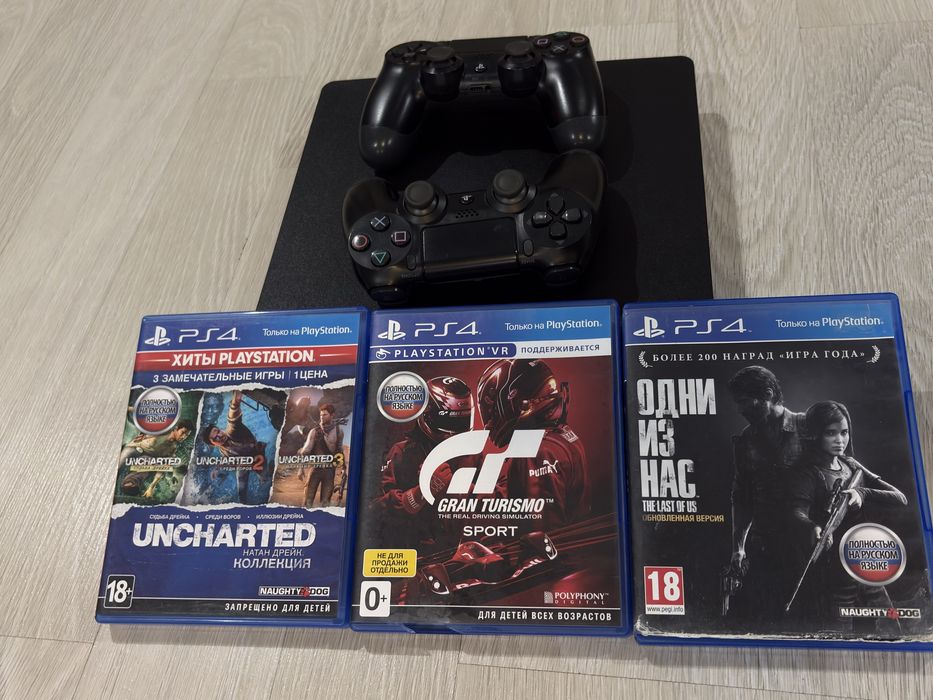 Ps 4 slim 1тб в отличном состояний