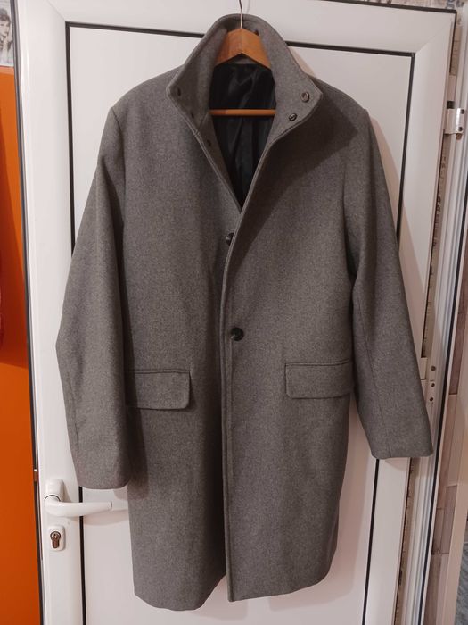 Мъжко палто Н&М 50 номер