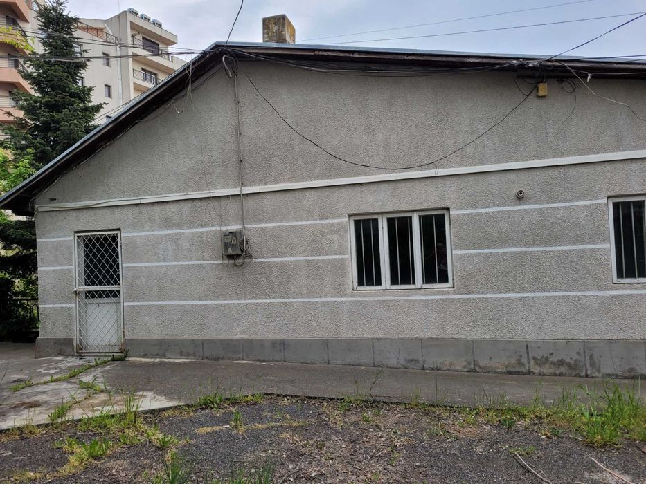 Vand casa, pozitie ultracentrala, oras Tulcea