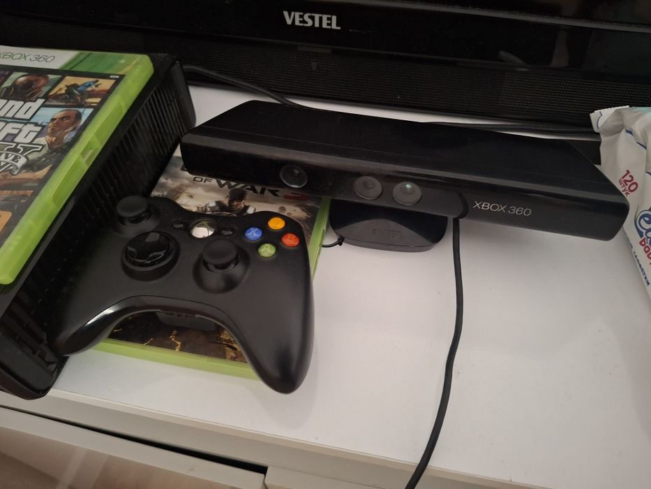 Xbox 360  с кинект