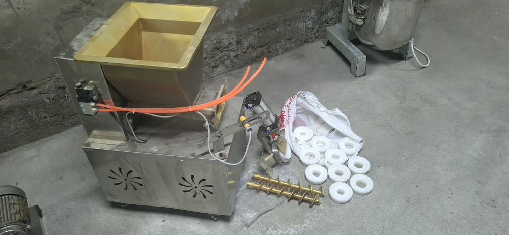 Тестоделитель новый продаётся