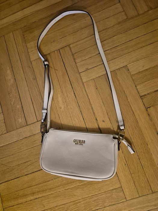 Geanta Guess alb roz pudrat