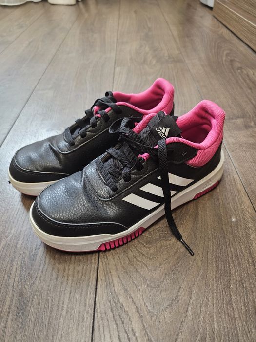 Маратонки ADIDAS