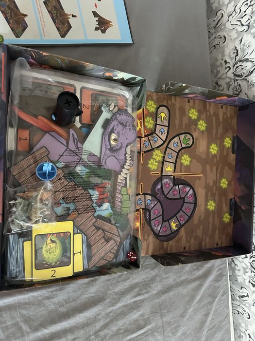 Joc Volcano Escape pentru copii 6 ani+