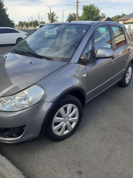 Продается автомобиль  Suzuki Sx4