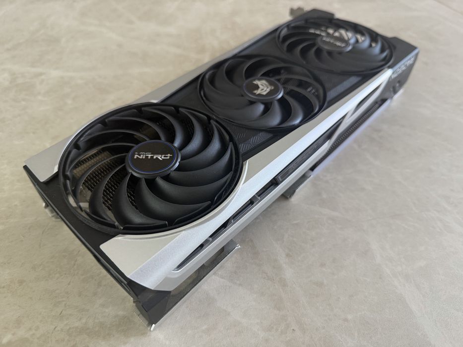Видеокарта AMD RX 6700XT 12GB Sapphire Nitro + Gaming OC
