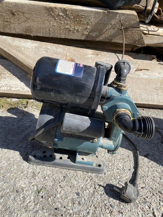 Насос почти новый