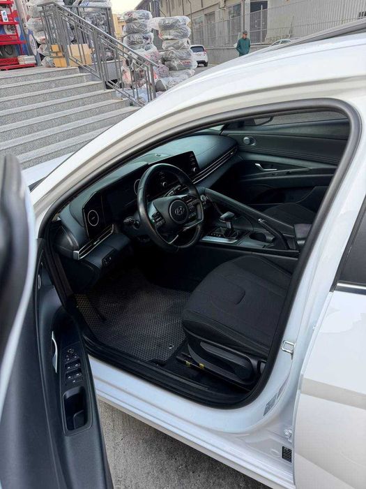 Hyundai Elantra 2021 йил 1.6 Full сотилади