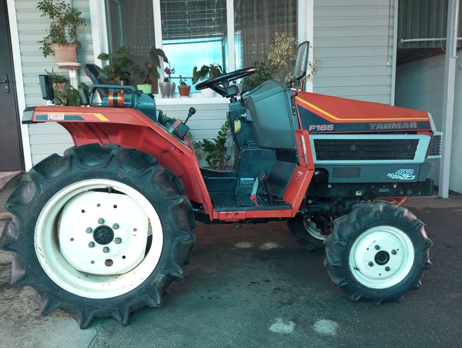 Продам трактор Yanmar
