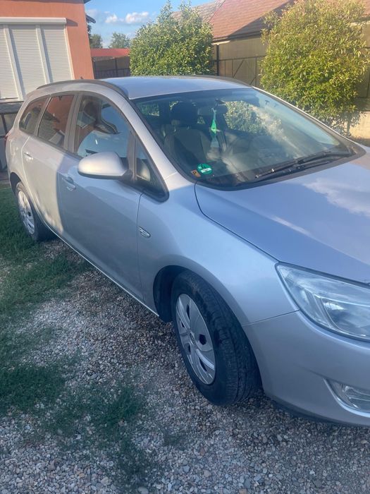 OPEL Astra 2011 — imagine 2