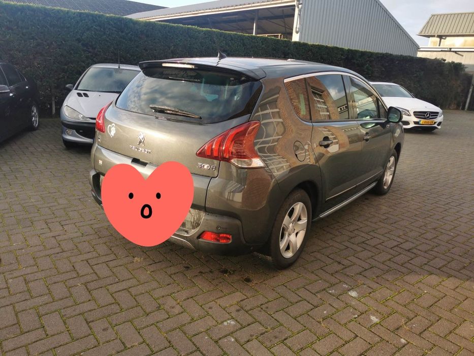 Peugeut 3008 hibrid