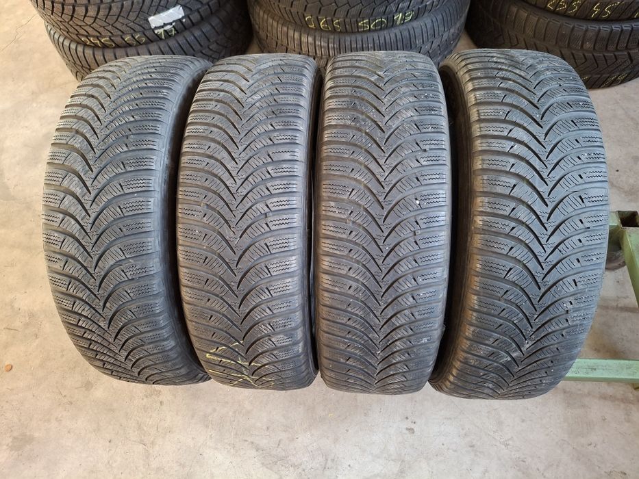 4 Anvelopele de iarnă 185 65 r15 Hankook