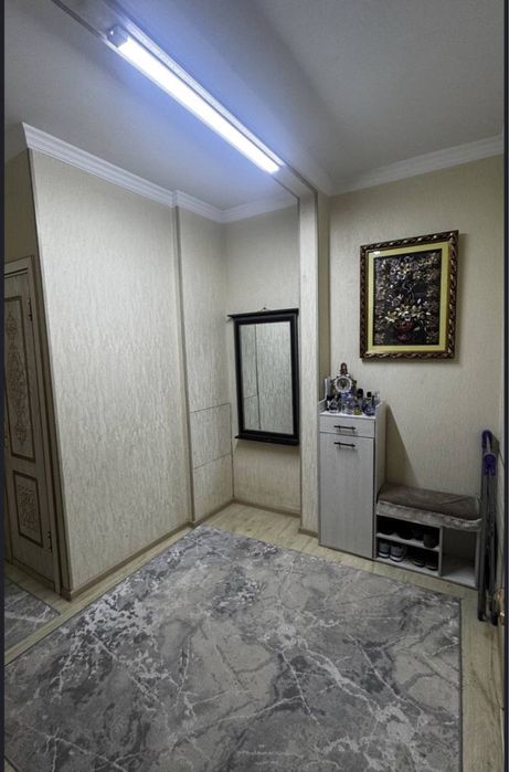 Ибн сино 1 Тахта базар 2/1/5  56 м2