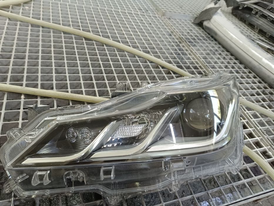 Фарове за корола