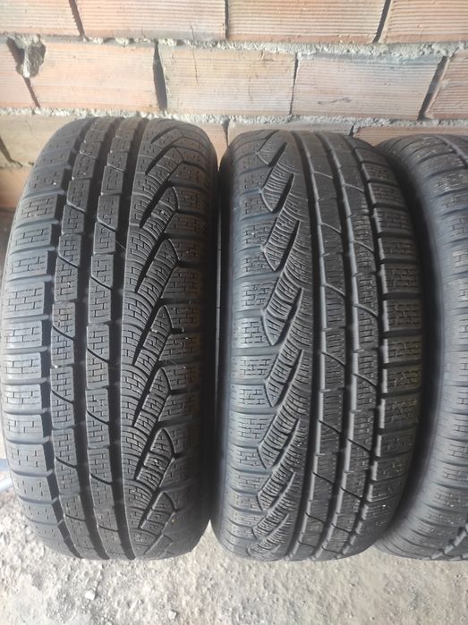 225/55/17 Pirelli