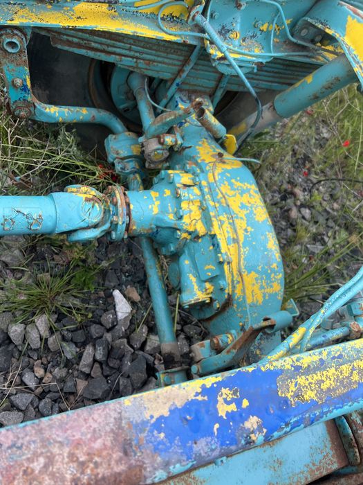 На части камион мерцедес каска 1619