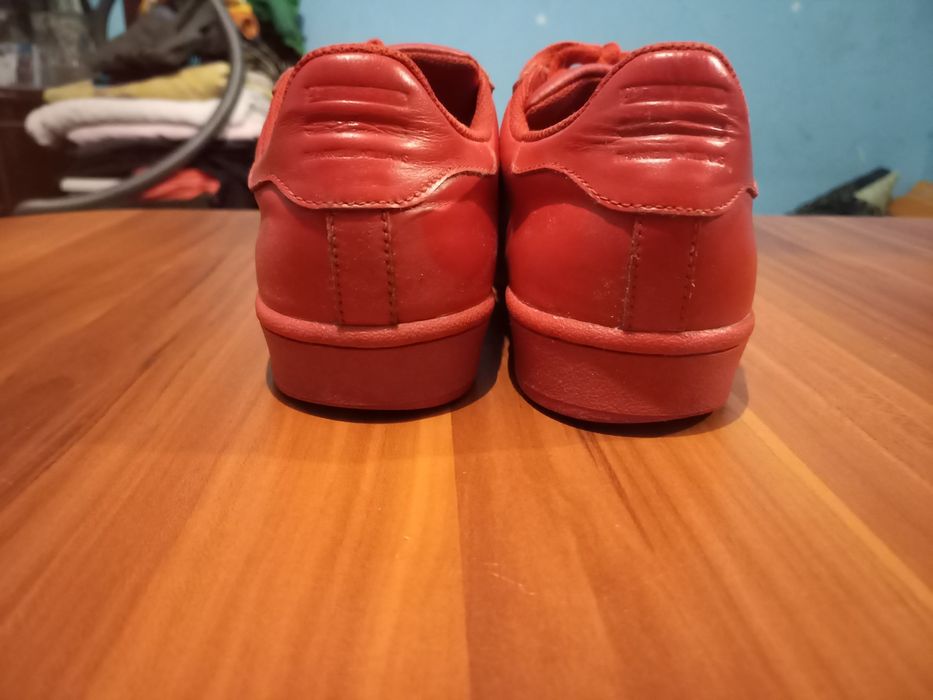 Adidas superstar equality red